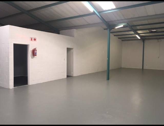 176M² FACTORY RENTED IN DIEP RIVER